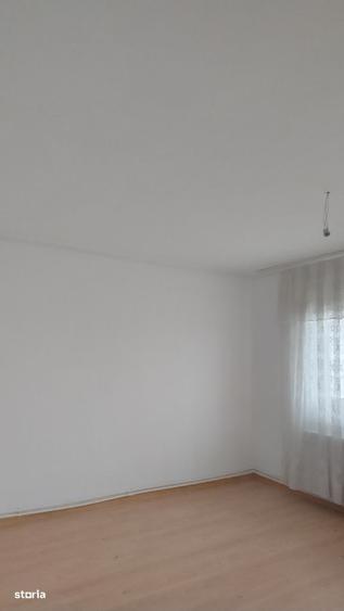 Casă cu 4 camere în Năvodari