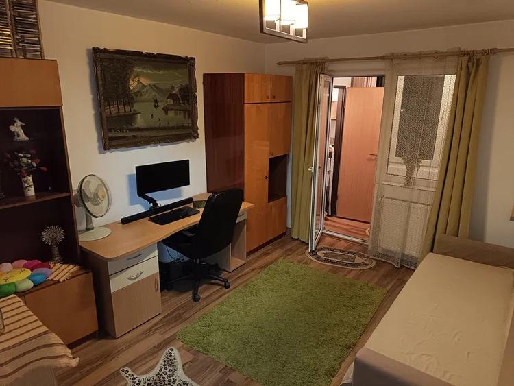 Apartament 2 camere decomandat , zona Dambul Rotund - 3