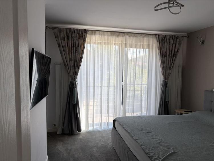 Casă cu 4 camere cu Teren 300 Mp în Vișan