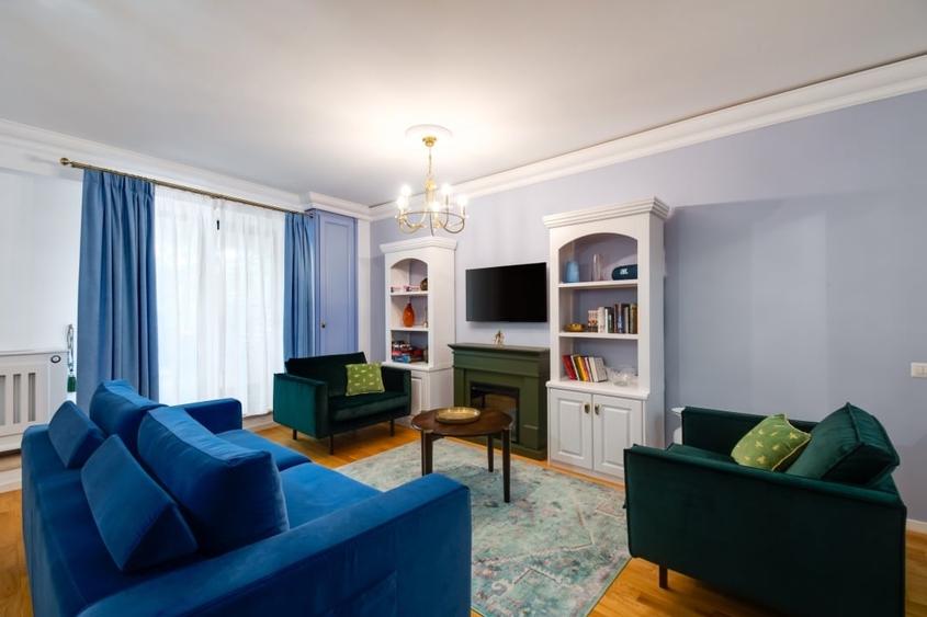 Apartament cu 2 camere decomandat în Calea Victoriei
