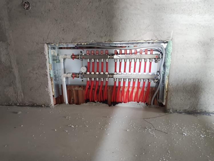 Casă individuală cu 4 camere cu Teren 540 Mp în Bâcu