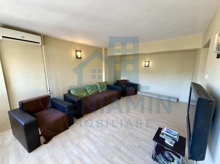 Apartament cu 3 camere decomandat în Ultracentral