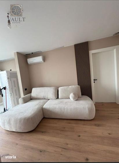 Apartament cu 3 camere semidecomandat, mobilat în Industriilor