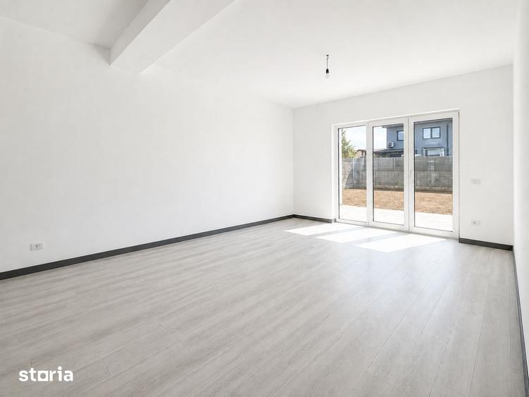 Casă cu 3 camere cu Teren 300 Mp în Dumbrăvița