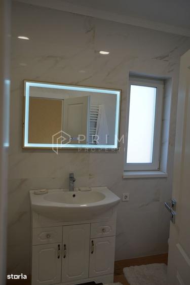 Casă cu 3 camere cu Teren 283 Mp în Livezeni