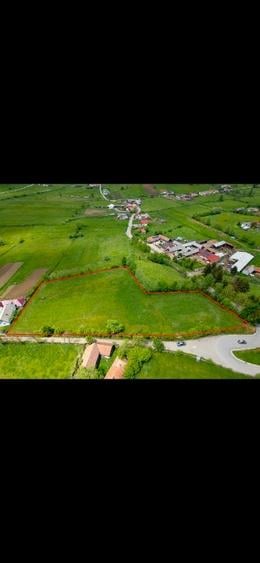 Teren Construcții intravilan de 6000 mp, în Barcani