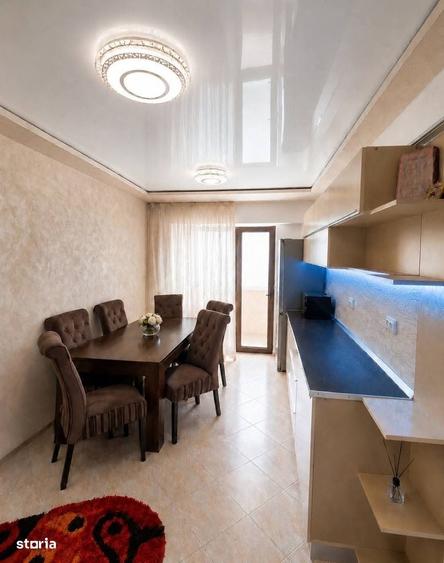 Apartament cu 3 camere decomandat în Obor