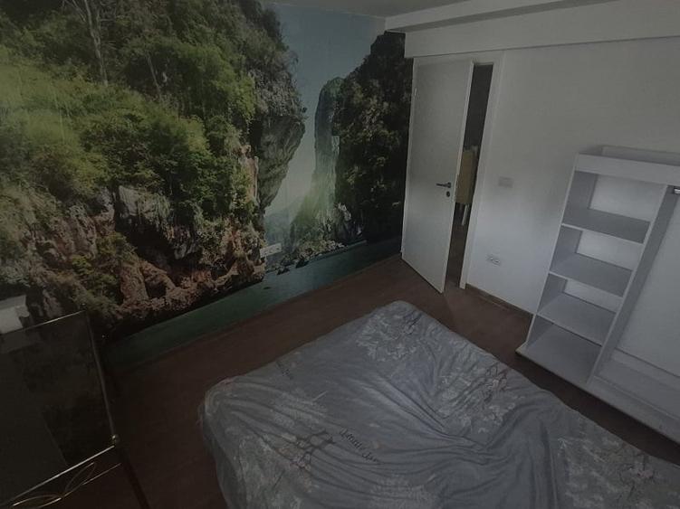 Apartament cu 4 camere decomandat în Cug