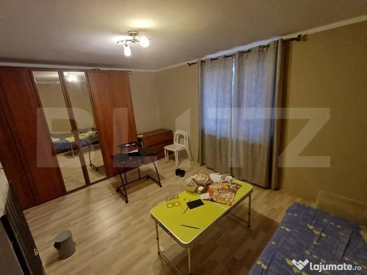 Casă cu 6 camere cu Teren 950 Mp în Central