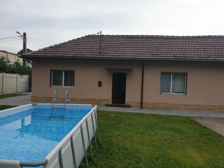 Casă cu 5 camere cu Teren 950 Mp în Central