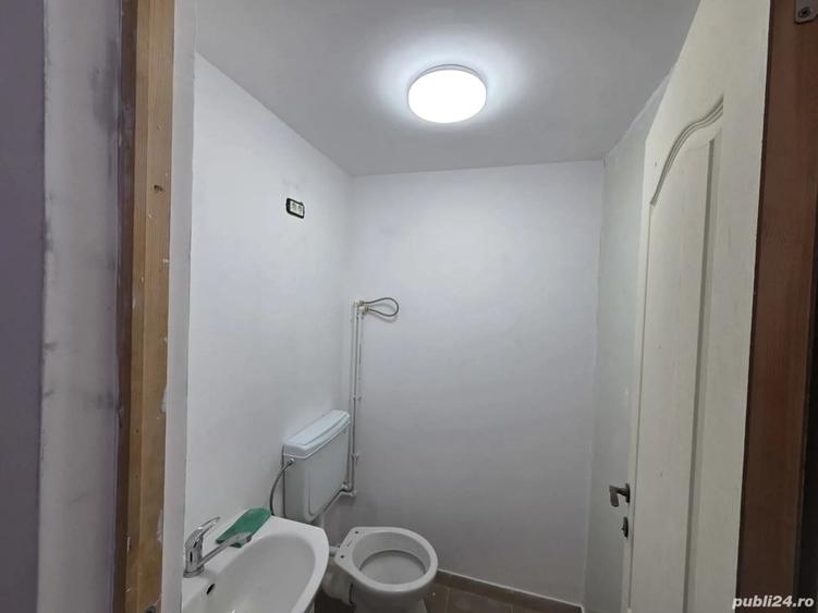 Casă cu Teren 1850 Mp în Mitreni