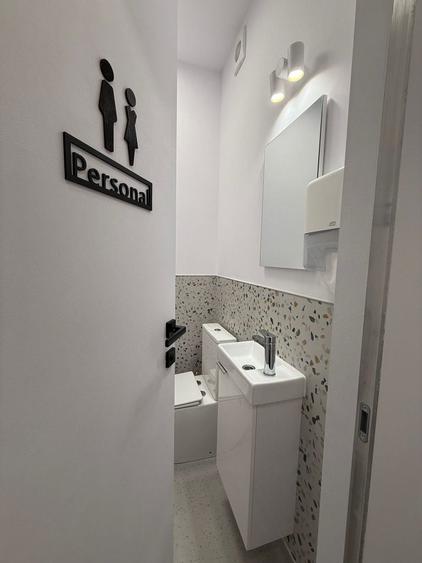 Spațiu comercial, în Central