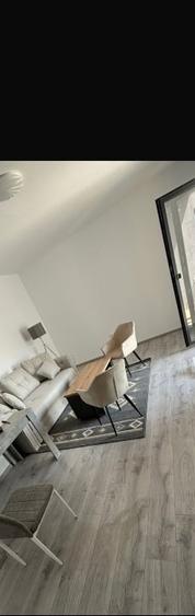 Apartament cu 2 camere decomandat, mobilat în Cristian