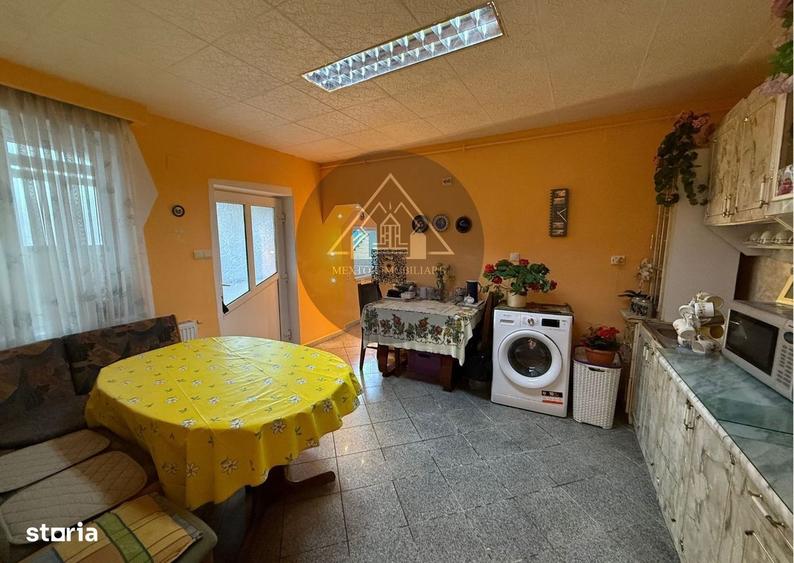 Casă cu 3 camere în Central