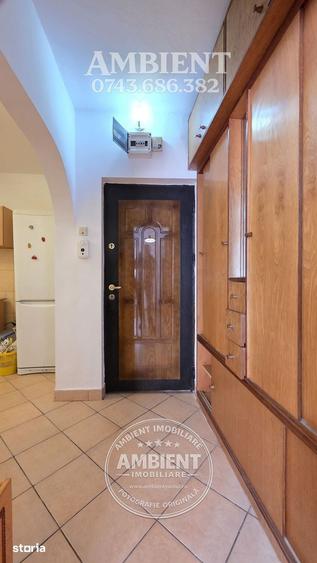 Apartament cu 2 camere semidecomandat în Est
