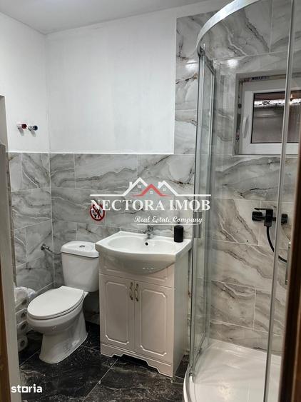 Casă cu 4 camere decomandat cu Teren 200 Mp în Central