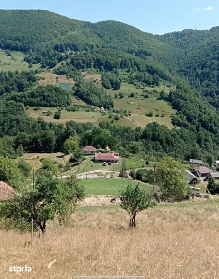 Casă cu 3 camere cu Teren 500 Mp în Bulz