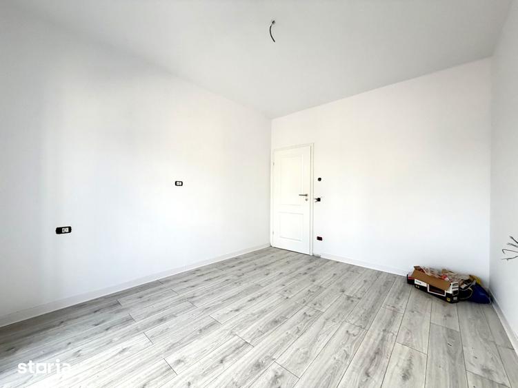Casă cu 3 camere cu Teren 290 Mp în Sânandrei