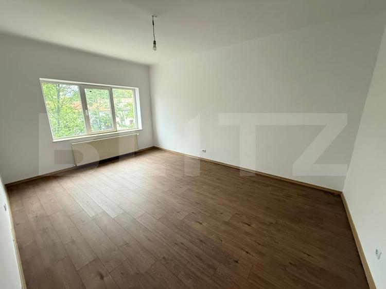 Spatiu central, 3 incaperi, 65 mp, prima închiriere  – 21 Decembrie - 1