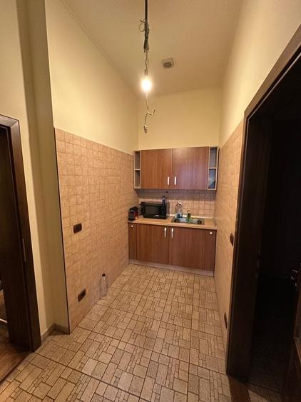 Apartament cu 5 camere decomandat în Ultracentral