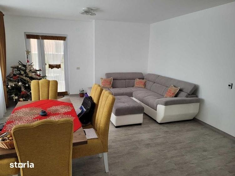 Proprietar vand Casa pe parter - 3