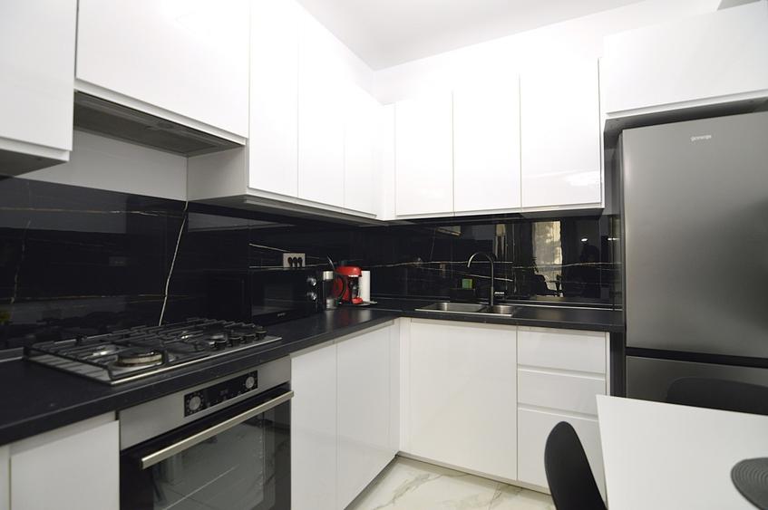 Apartament cu 2 camere decomandat, mobilat în Unirii