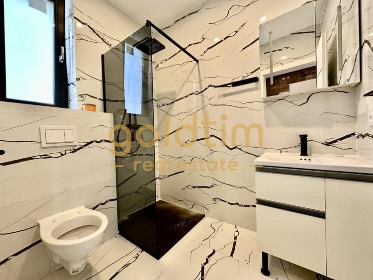 Casă cu 5 camere cu Canalizare în Pipera