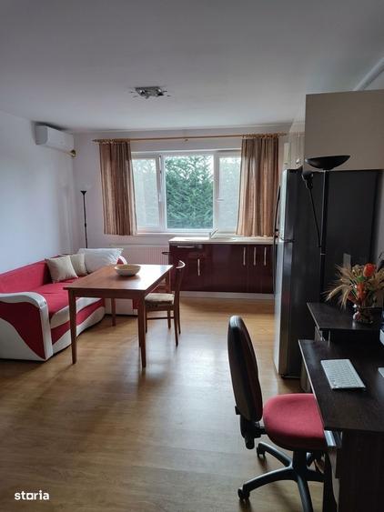 Apartament cu 2 camere, mobilat în Florești