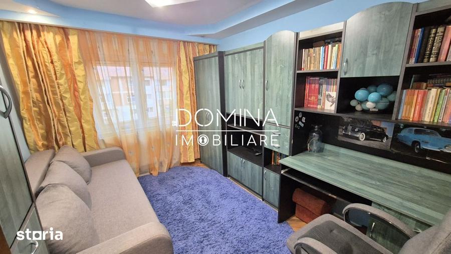Apartament cu 3 camere decomandat în Central