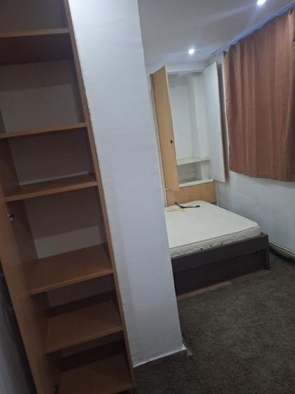 Proprietar inchiriez apartament 2 camere - 4