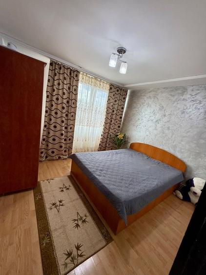Apartament cu 3 camere în Trivale
