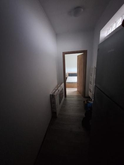 Garsonieră decomandată, mobilată în Far