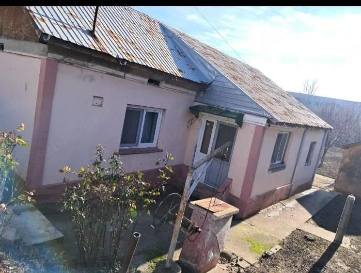 Casă cu Teren 600 Mp în Central