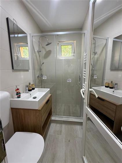 Apartament cu 2 camere semidecomandat în Tractorul
