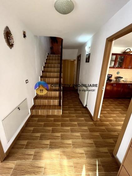 Casă cu 4 camere cu Canalizare în Gara Veche