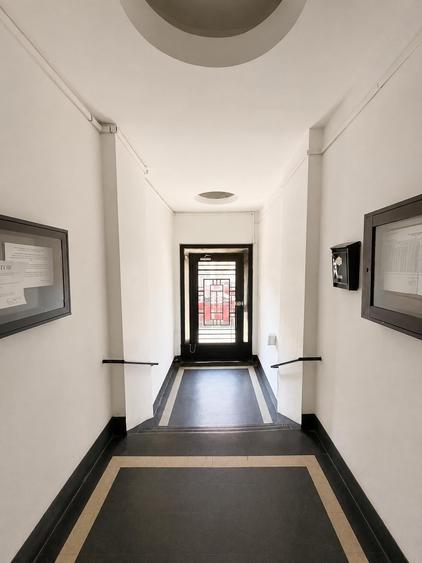 Apartament cu 2 camere decomandat în Calea Victoriei