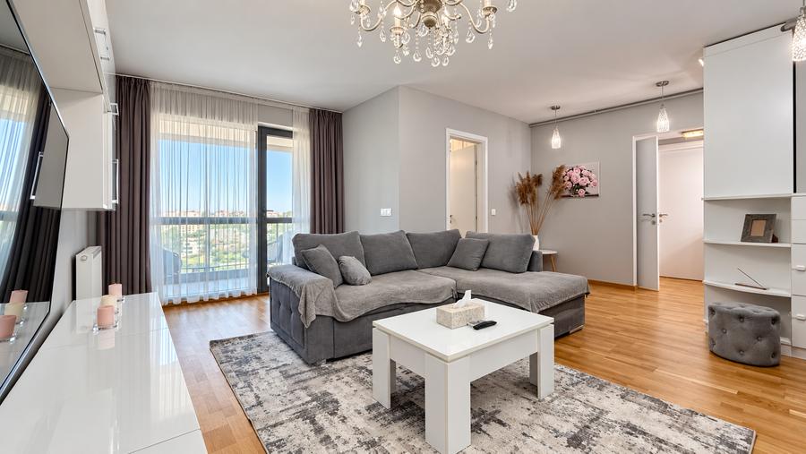 Apartament cu 2 camere decomandat în Parcul Circului