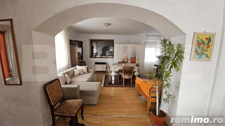 Casă cu 2 camere cu Teren 423 Mp în Central