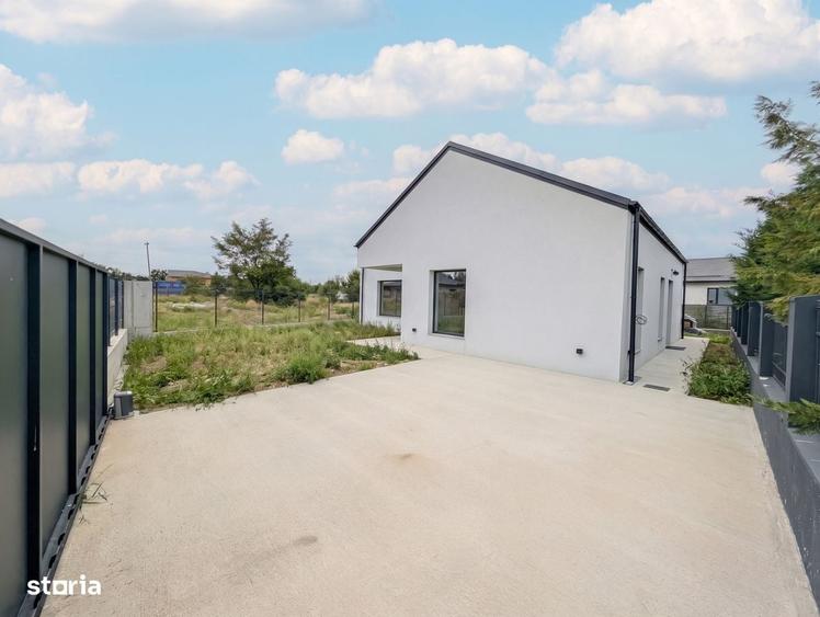Casă cu 4 camere în Dumbrăveni