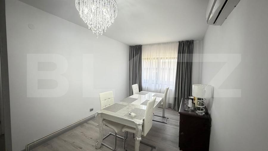 Casă individuală cu 6 camere cu Teren 2000 Mp în Exterior Est