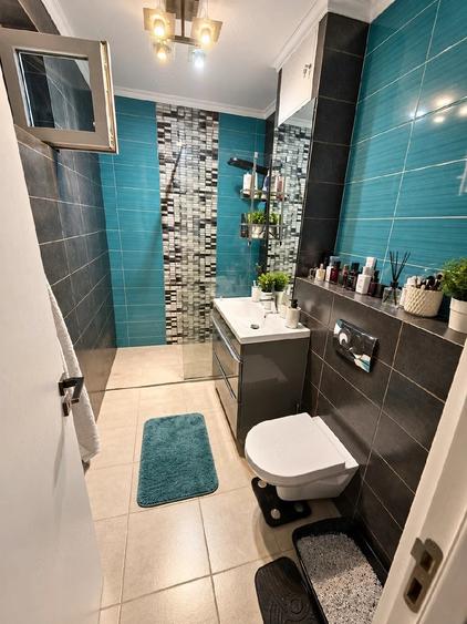 Apartament cu 4 camere decomandat în Miga