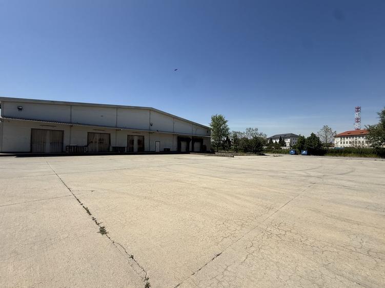 Spațiu industrial, de 5,000 mp, în Dragomirești-Vale