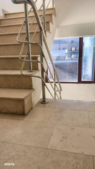 Apartament cu 4 camere, mobilat în Colentina
