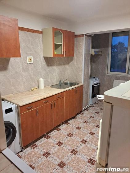 Garsonieră decomandată în Badea Cârțan