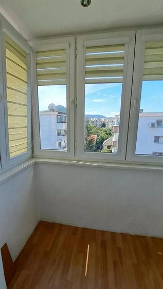Apartament cu 2 camere semidecomandat în Scriitorilor