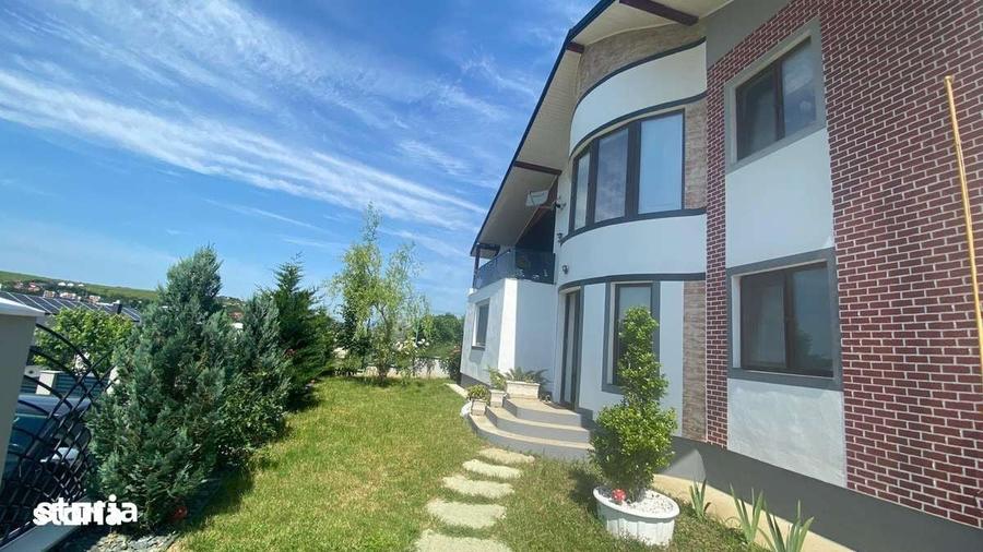 Casă cu 3 camere cu Teren 700 Mp în Bucium
