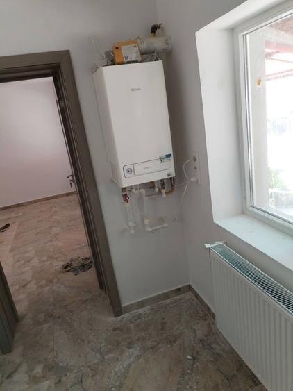 Casă cu 3 camere cu Teren 1720 Mp în Biharia