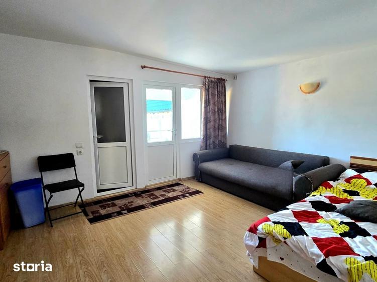 Spațiu comercial, de 1,000 mp, în Limanu