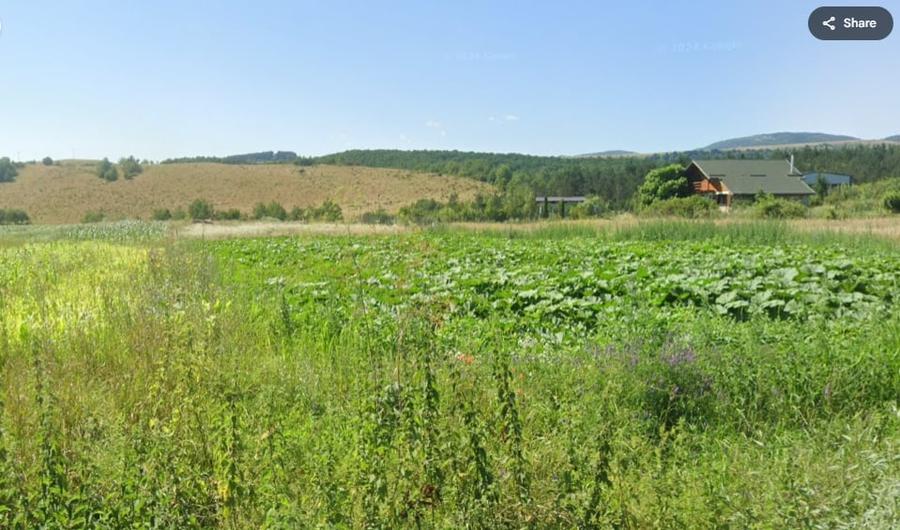 Teren Construcții intravilan de 1400 mp, în Săvădisla