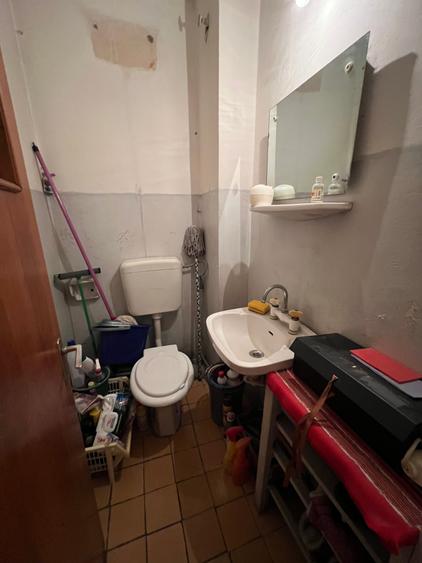 Apartament Decomandat cu 3 Camere  – Pitești, Zona Trivale - 11